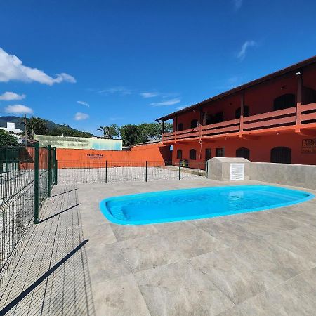 0001.05 - Maranduba - Apto - 2 Dormitorio - 8 Pessoas - 2 Quadras Do Mar - Piscina - Wi-Fi Ubatuba Ngoại thất bức ảnh